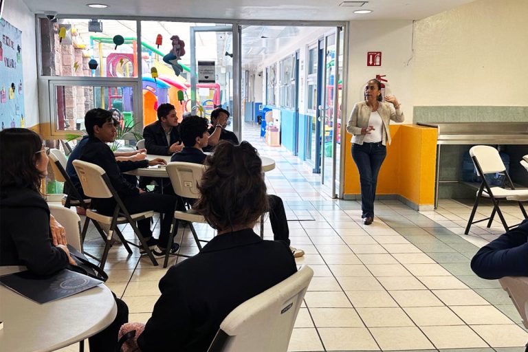 Niñas y niños tienen derecho a ser escuchados en todo procedimiento judicial que les afecte: Jueza