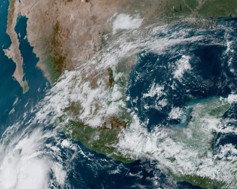 Solo nublados y algunas lluvias provoca tormenta Kristy en Michoacán