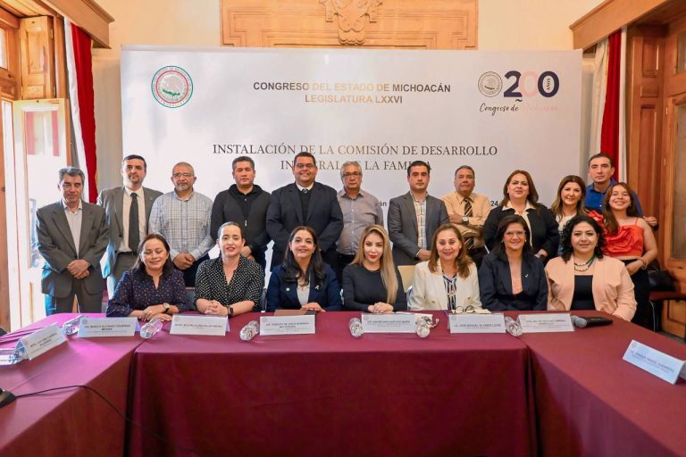 Instalan Comisión para el Desarrollo Integral de la Familia en el Congreso del Estado