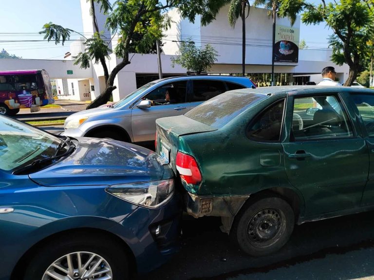 Se registran 3 accidentes de tránsito en la avenida Camelinas de Morelia