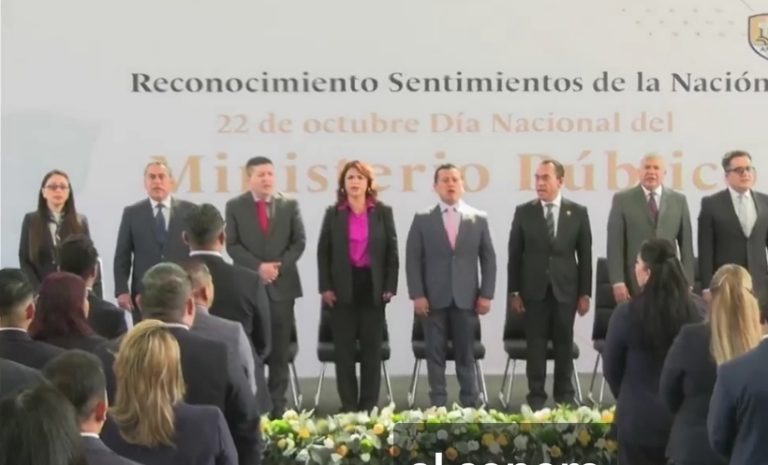 Destaca Fiscal Estatal la labor del Ministerio Público, entrega reconocimientos a agentes