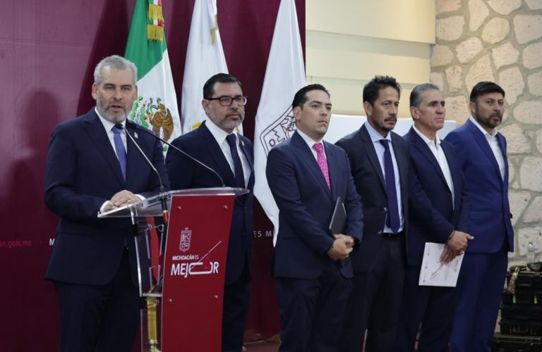 Continuará desfogue en la presa de Cointzio, anuncia gobernador