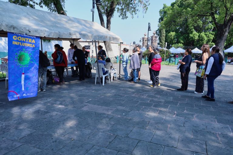 Vacúnate contra la influenza, instalan módulo en el Centro de Morelia