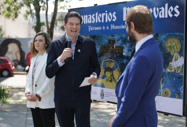 Morelia y Serbia refuerzan lazos con exposición ‘Monasterios Medievales’