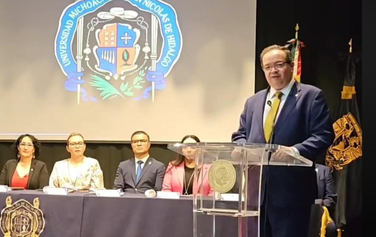 Ratifican convenio de cooperación UNAM y UMSNH para mantener en alto el quehacer universitario