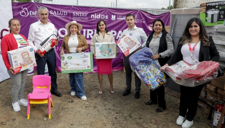Reequipa DIF estancia para hijos de familias jornaleras en Uruapan