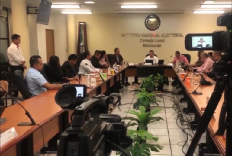 Consejeros del INE serán multados por incumplimiento de suspender elección judicial