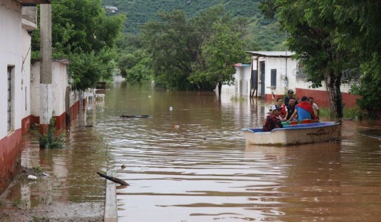 Afectadas, 799 viviendas por el paso del huracán «John» en Michoacán
