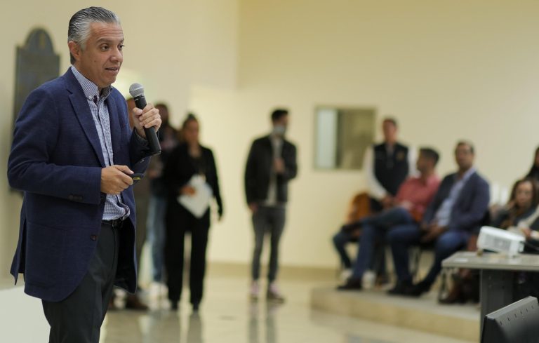 Milagro financiero consiste en disciplina, orden y transparencia: Luis Navarro García
