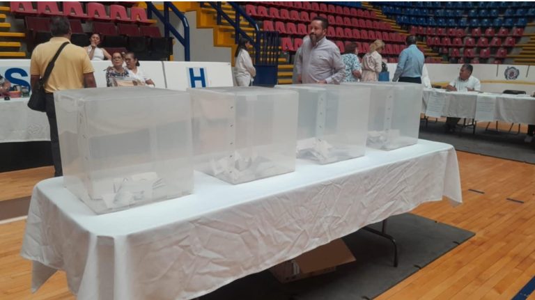 Por amplia mayoría de votos, SPUM conjura huelga y acuerda ir a revisión contractual y salarial con rectoría