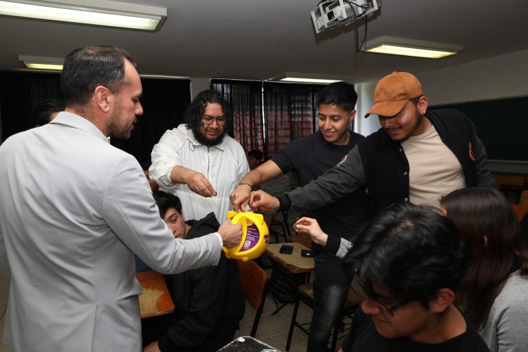 Inicia boteo Teletón Michoacán en la UMSNH