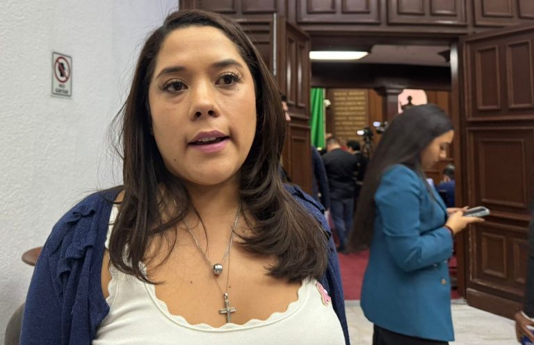 Exige Xóchitl Ruíz aplicar “la ley con firmeza” ante actos vandálicos de normalistas