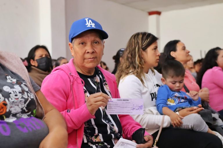Así puedes tramitar el apoyo del Bienestar para mujeres, niñas y niños con cáncer