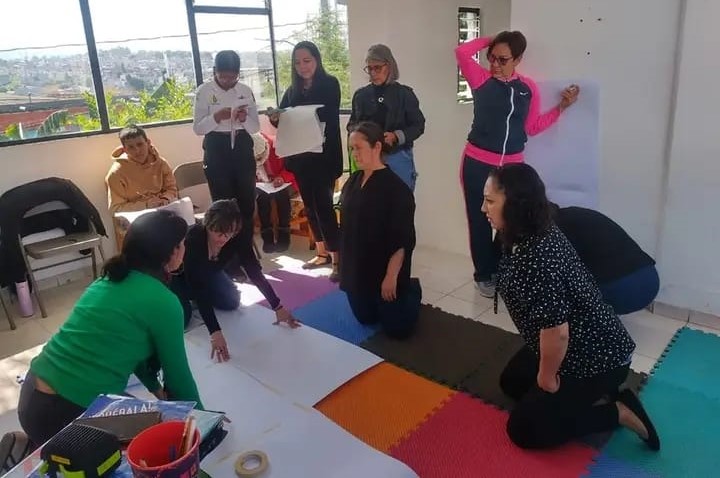 Ofrecen taller “Cartografías del Cuerpo: Viaje a mí” en la Casa de las Artes y Oficios de Santa María de Guido