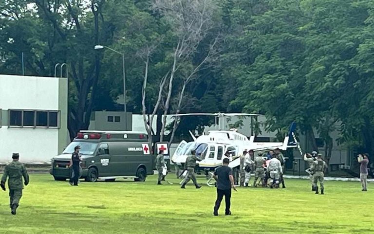 Criminales emboscan a soldados en sierra de Aquila; hay un militar muerto