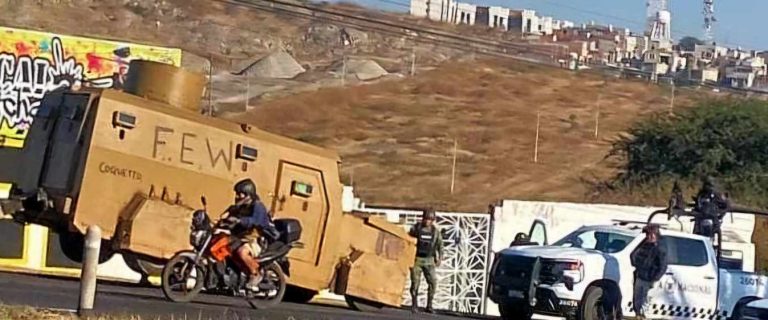 Aseguran camión “Mounstro” en los límites de Michoacán y Jalisco