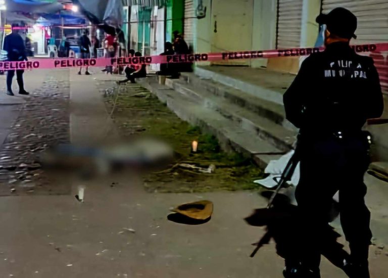 Hombre muere al caer de un segundo piso mientras pintaba