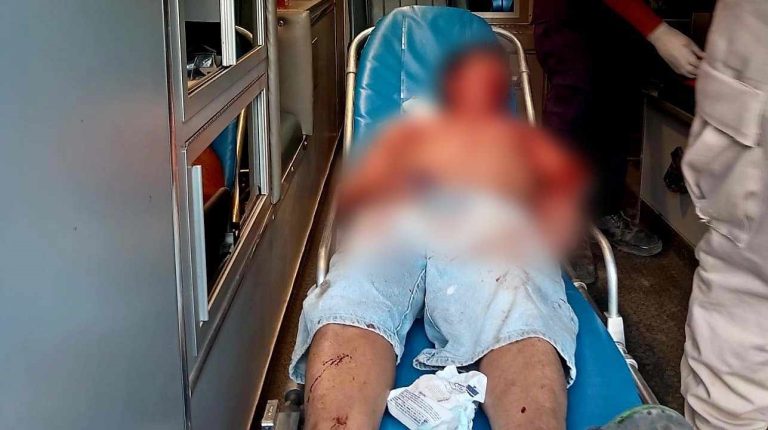 Hombre queda herido al ser baleado en su casa, en Apatzingán