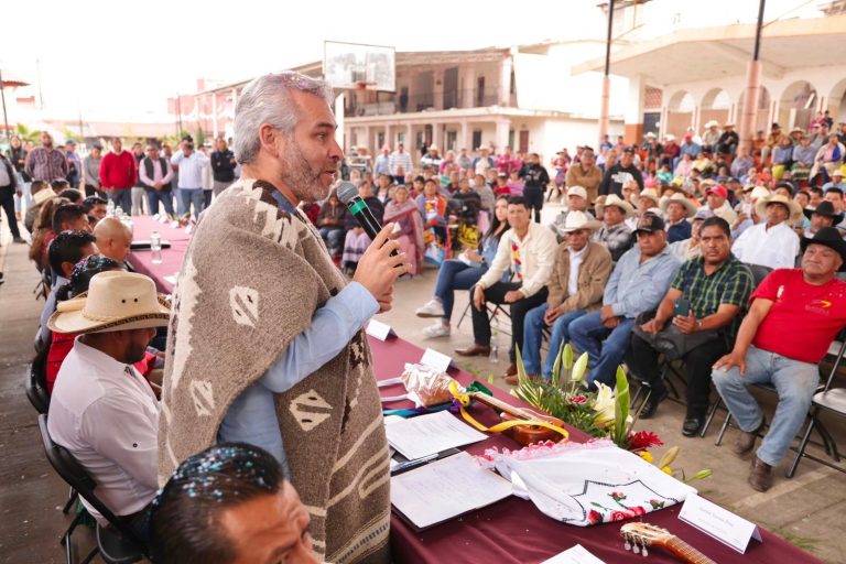 En lo que va del año se han entregado más de 512 mdp a comunidades en autogobierno: Bedolla