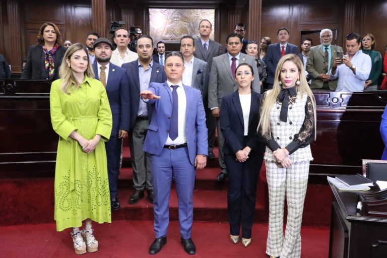 Designa Congreso a Contralor del Tribunal de Justicia Administrativa