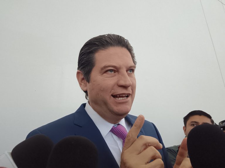 Exige alcalde que Morena se abstenga de intervenir en Poder Judicial