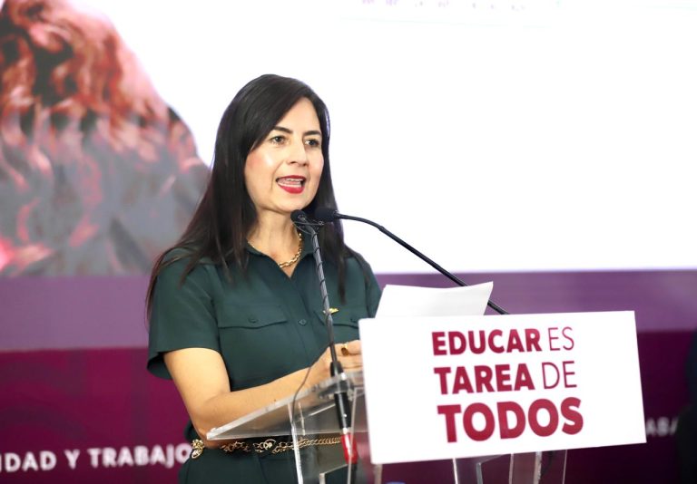 Conoce el paso a paso para solicitar la beca Rita Cetina: SEE