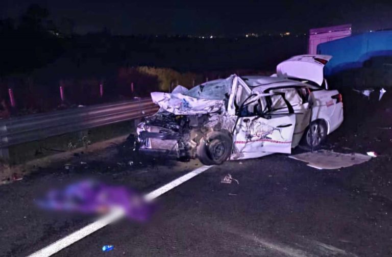 Tragedia en La Piedad: accidente vial deja dos muertos y cuatro heridos