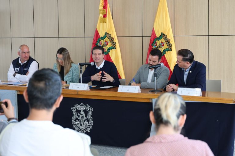 Con recortes presupuestales, Federación cada vez ha dejado más solos a los municipios: Alfonso Martínez