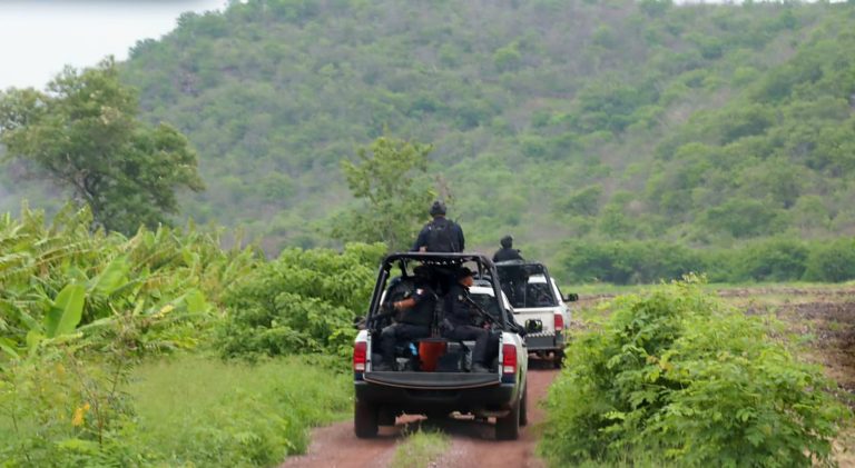 Delincuente es abatido durante enfrentamiento contra autoridades en Tierra Caliente