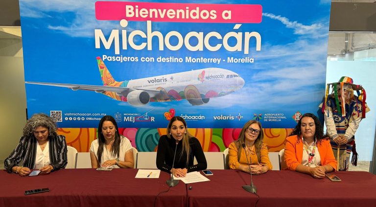 Vuelo Morelia-Monterrey llega con grupo de turoperadores que promocionará Michoacán