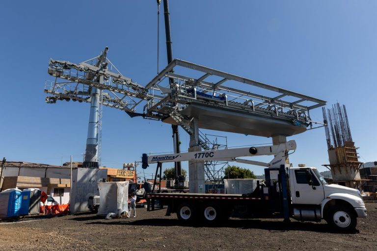 Lleva avance del 80 % la primera estación del cablebús de Uruapan