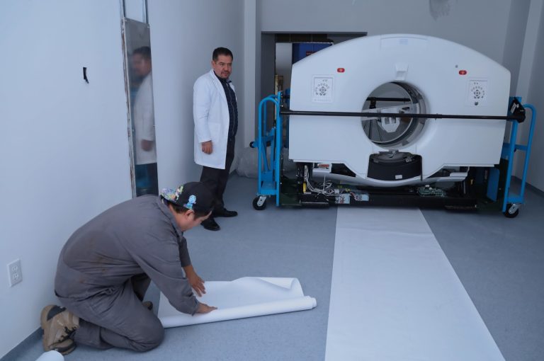 Listo nuevo equipo para atender pacientes con cáncer