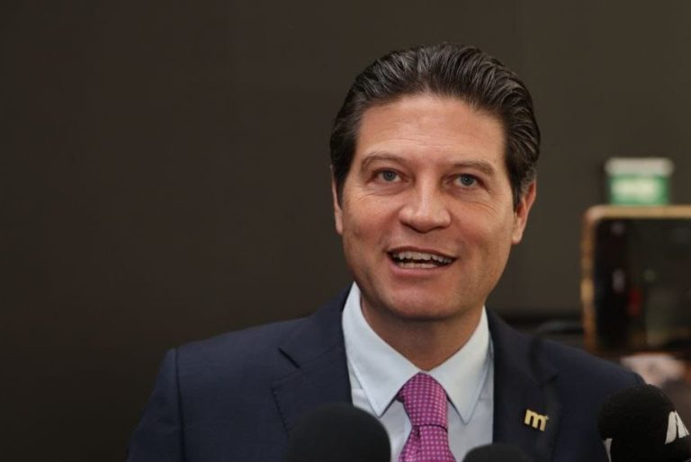 Celebra Alfonso Martínez ejercicio democrático en Capula