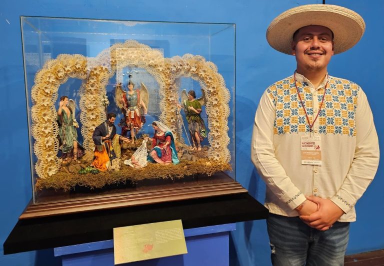 Cinco artesanos michoacanos ganan Concurso Nacional de Nacimientos