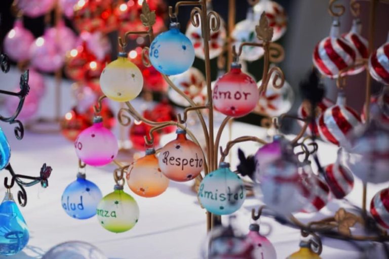 Continúa Feria del Árbol Navideño este fin de semana con participación de 65 productores, artesanos y emprendedores