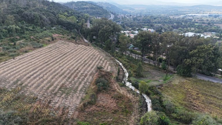 Realizará OOAPAS mantenimiento preventivo del canal de la Presa de Cointzio