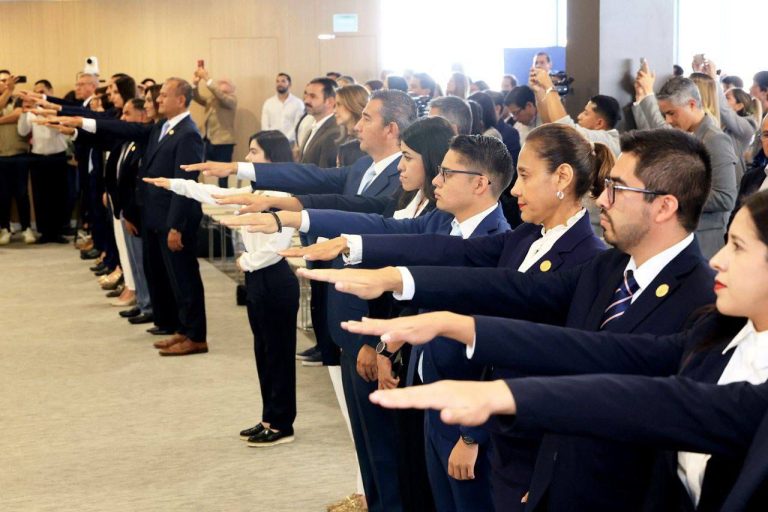 Alcalde pide al Gabinete Municipal reunirse con consejeros por comisiones de trabajo
