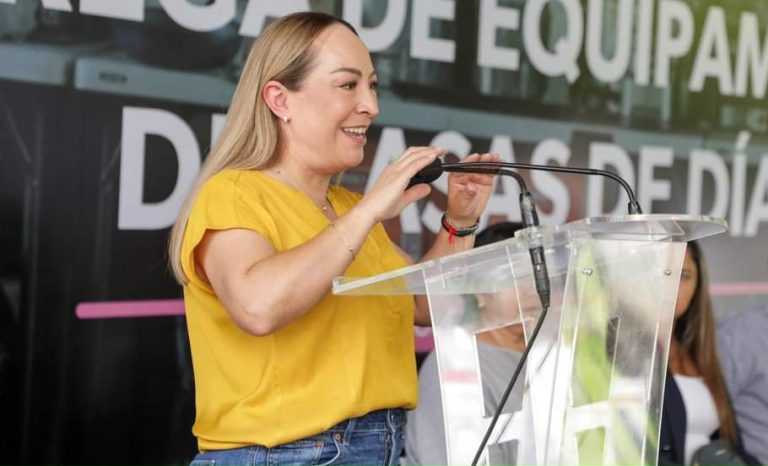 Equipa DIF Michoacán casas de día para personas adultas mayores