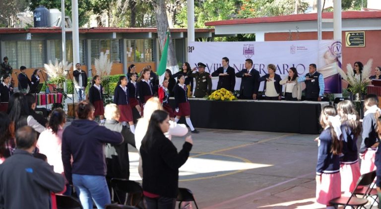 En apoyo a la educación, Alfonso Martínez anuncia rehabilitación integral de escuela