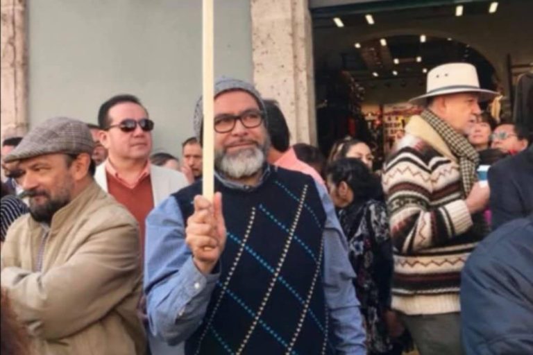 Interpone amparo Jorge Álvarez Banderas contra reforma a pensiones, para que trabajadores nicolaitas cuenten con defensa