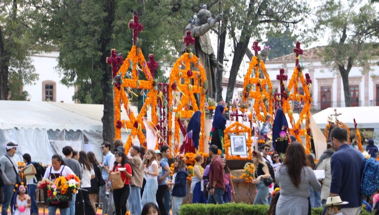 Atrae Michoacán a turismo internacional y nacional para vivir la Noche de Muertos