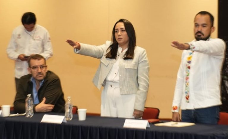 Rinde protesta nueva directora del Instituto del Transporte