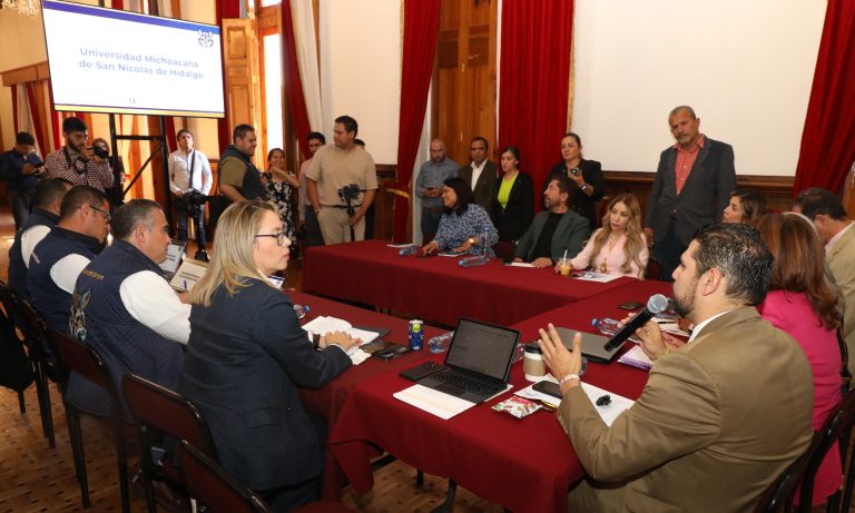 Exponen a diputados de Michoacán iniciativa de reforma de la UMSNH