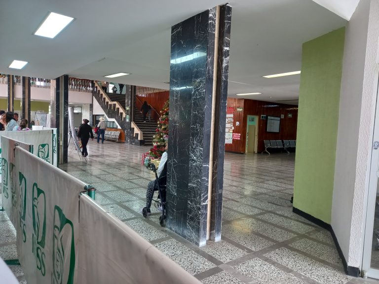Por temporada decembrina, pacientes hospitalizados no graves piden su alta voluntaria