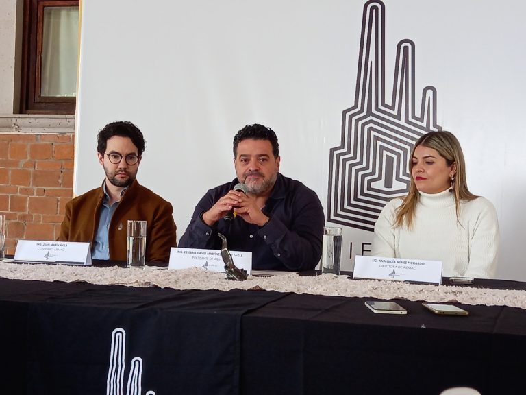 Pérdidas por 30 mil dólares diarios reportan Industriales por bloqueos en la Siglo XXI 
