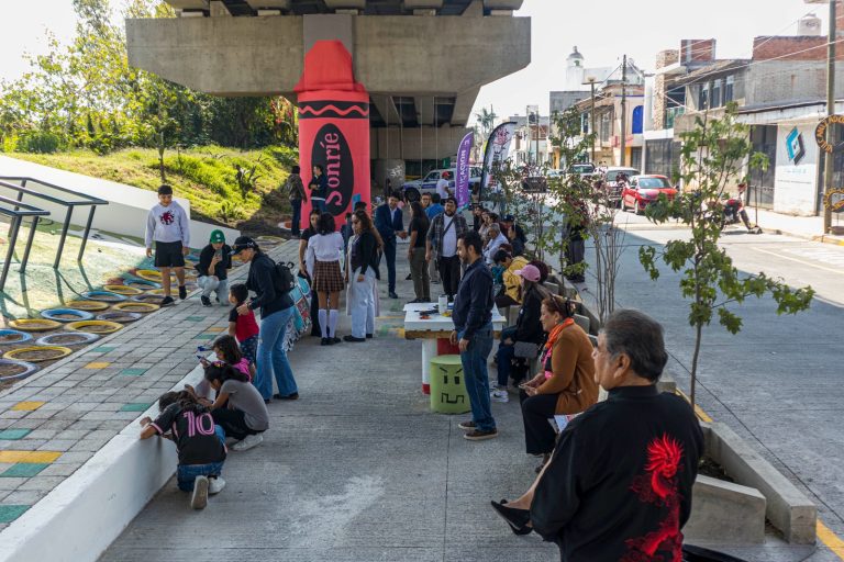 Inauguran parque de bolsillo en el Bajo Puente de Siervo de la Nación