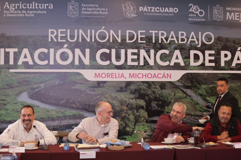 Bedolla y Sader impulsan el desarrollo sostenible del lago de Pátzcuaro