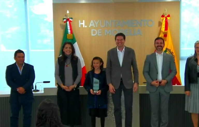 Reciben deportistas morelianos Galardón Municipal del Deporte
