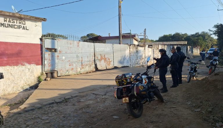 Hombre es herido a balazos en el Rastro Municipal de Uruapan
