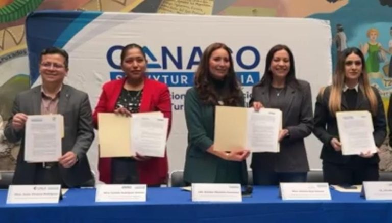 Signa CANACO convenio de apoyo y vinculación con ocho instituciones de Educación Superior